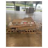 Vanity art Shower base and wall kit, exterior Vanity art Shower base and wall kit, exterior