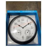 Home Decor Clock w Temp & Humidy