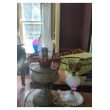 Vintage Oil Lamps - Qty 2 Vintage Oil Lamps - Qty 2