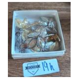 Vintage Brooch Lot Vintage Brooch Lot