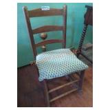 Vintage Wooden Chair Vintage Wooden Chair