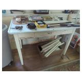 Wooden Painted Desk (Contents Not Included) Wooden Painted Desk (Contents Not Included)