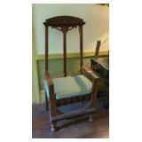 Large Antique Ornate Wooden Chair Large Antique Ornate Wooden Chair