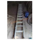 Large Expandable Ladder Large Expandable Ladder
