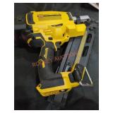 DeWalt 20V Cordless Paper Tape Framing Nailer
