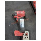 Milwaukee M18 1/4" impact driver