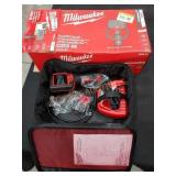 Milwaukee M12 M-Spector 360 4 Milwaukee M12 M-Spector 360 4