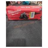 Milwaukee 4-1/2" Small Angle Grinder Milwaukee 4-1/2" Small Angle Grinder