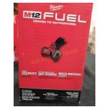 Milwaukee M12 3" Compact Cut Off Tool Milwaukee M12 3" Compact Cut Off Tool
