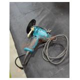 Makita grinder