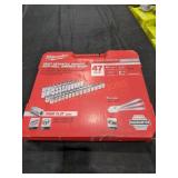 Milwaukee . 1/2" Metric & SAE Ratchet & Sockets Milwaukee . 1/2" Metric & SAE Ratchet & Sockets