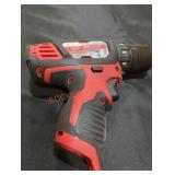 Milwaukee M12 drill driver Milwaukee M12 drill driver