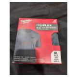 Milwaukee XL Blue hybrid T Shirt Milwaukee XL Blue hybrid T Shirt