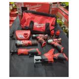 Milwaukee M12 5-Tool Combo Kit Milwaukee M12 5-Tool Combo Kit