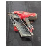 Milwaukee M18 30� Framing Nailer Milwaukee M18 30� Framing Nailer