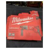 Milwaukee 1" SDS Plus Rotary Hammer Kit Milwaukee 1" SDS Plus Rotary Hammer Kit