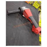 Milwaukee 4-1/2"-5" Cut-Off Grinder Milwaukee 4-1/2"-5" Cut-Off Grinder