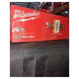 Milwaukee M12 Pruning Shears Milwaukee M12 Pruning Shears