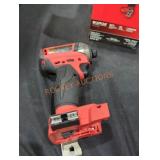 Milwaukee M18 hydraulic driver