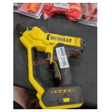 DeWalt 20v pruning shears DeWalt 20v pruning shears