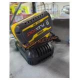 DeWalt 20v/60v 9 ah flex volt battery and charger DeWalt 20v/60v 9 ah flex volt battery and charger