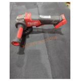 Milwaukee M18 4-1/2" / 5" Grinder Milwaukee M18 4-1/2" / 5" Grinder