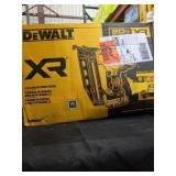 DeWalt 20V 16 GA Angled Finish Nailer