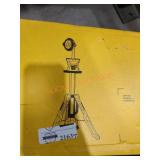 DeWalt Tripod Light
