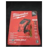 Milwaukee M12 Compact Inflator Milwaukee M12 Compact Inflator
