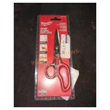 Milwaukee Electrician Scissors w Extended Handle Milwaukee Electrician Scissors w Extended Handle