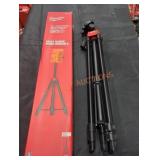Milwaukee 72" Laser Tripod Milwaukee 72" Laser Tripod