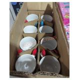 Box lot 8 Christmas cups Box lot 8 Christmas cups