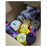 Box lot of miscellaneous laundry items Box lot of miscellaneous laundry items