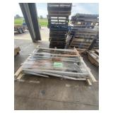 Single hung window