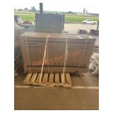 Husky 61ï¿½ 10 drawer mobile workbench