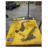 DeWalt 2 n 1 flooring tool