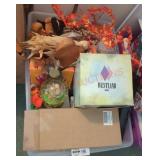 Holiday Decor Tote Lot