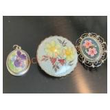 Vintage Floral Brooches & Pendant