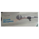 Realistic Dynamic Microphone