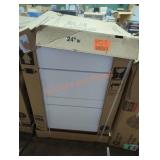 24" w white shaker cabinet