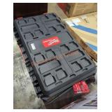 Milwaukee packout rolling tool chest