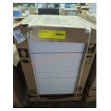 24" w white shaker cabinet