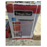 Magic Chef 4.5 cu ft compact refrigerator