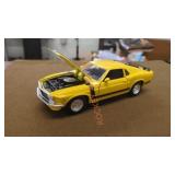 1970 Ford Mustang Boss 302 Yellow 1:24 Diecast