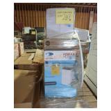 Husky 4.5Gal Quiet Compressor, Chesterfield