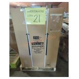 Summit 20" Gas Range, White