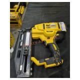DeWalt 20v 16 GA Straight Nailer