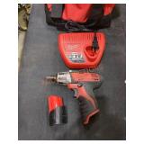 Milwaukee M12 Compact Driver