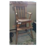 Vitnage Wooden High Chair