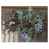 Wreath & Decor Lot